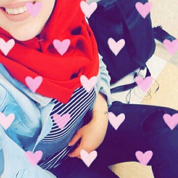 Poshmark profile picture for @izlam